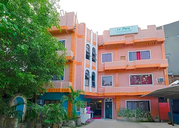 Hotel La Maria And Tourist